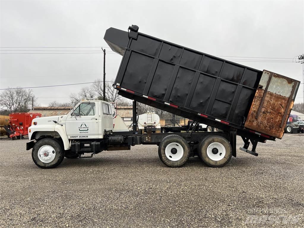 Ford FT900 Pašizgāzējs