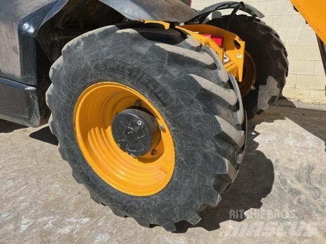 JCB 535-95 Autokrāvēji - citi