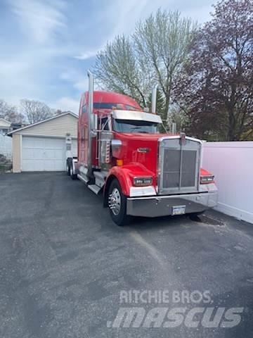 Kenworth W900L Būvniecība- Citi