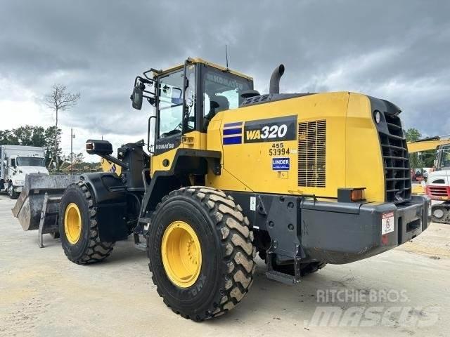 Komatsu WA320-8 Iekrāvēji uz riteņiem