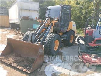 Volvo D20L Iekrāvēji uz riteņiem