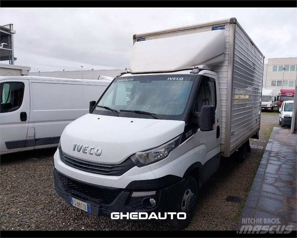 Iveco 35C18 Furgons