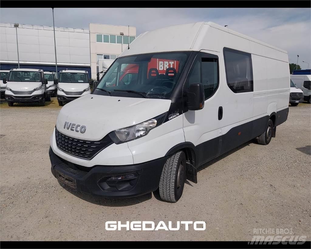 Iveco 35S16 Furgons