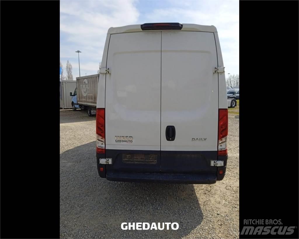 Iveco 35S16S V Furgons