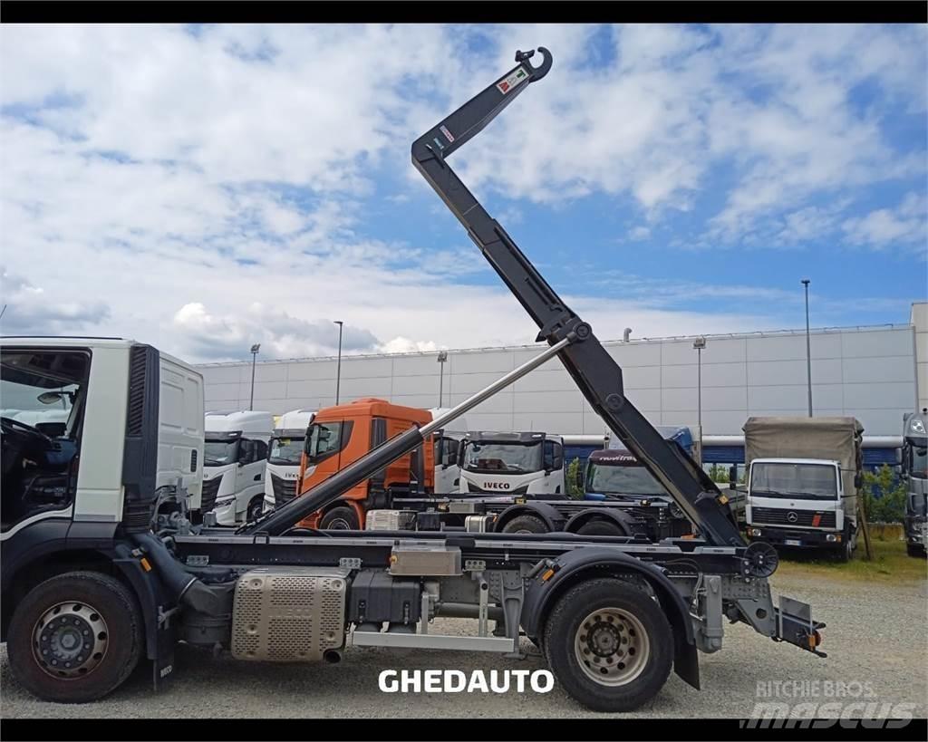 Iveco AD190S31 Furgons