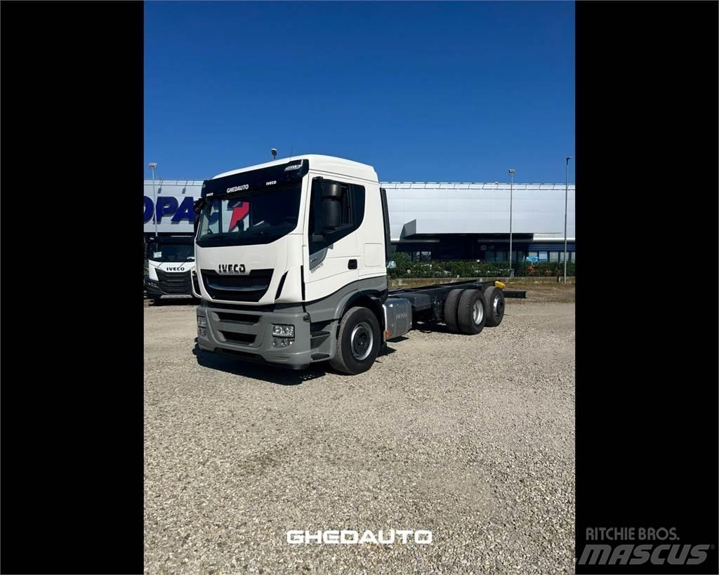 Iveco AS440S46 Furgons