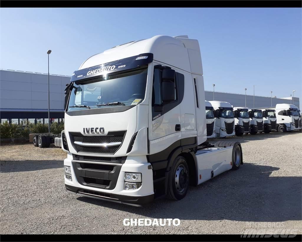 Iveco AS440S48 Furgons