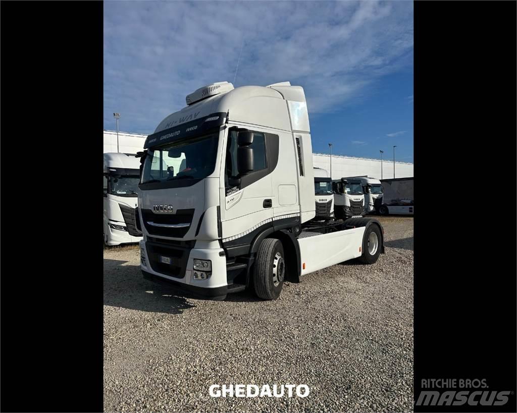 Iveco AS440ST/P Furgons