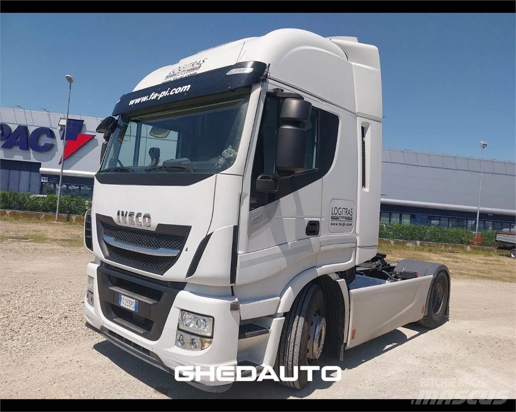 Iveco AS440ST/P Furgons
