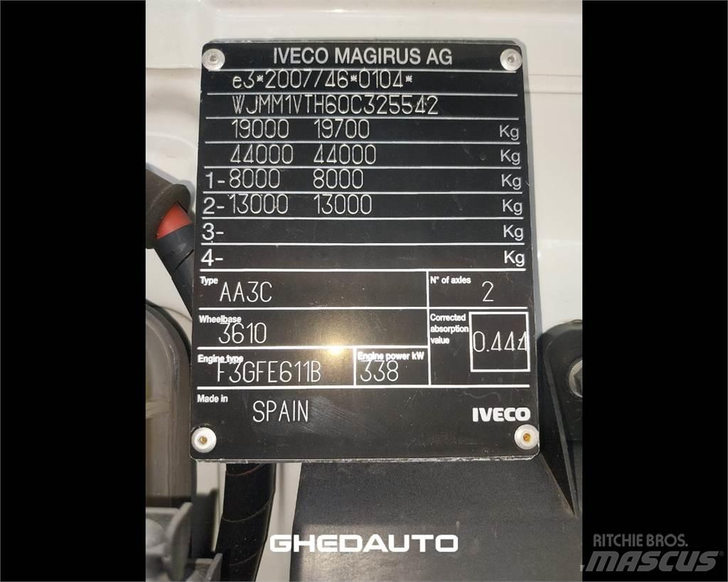 Iveco AT260S40Y/PS Furgons