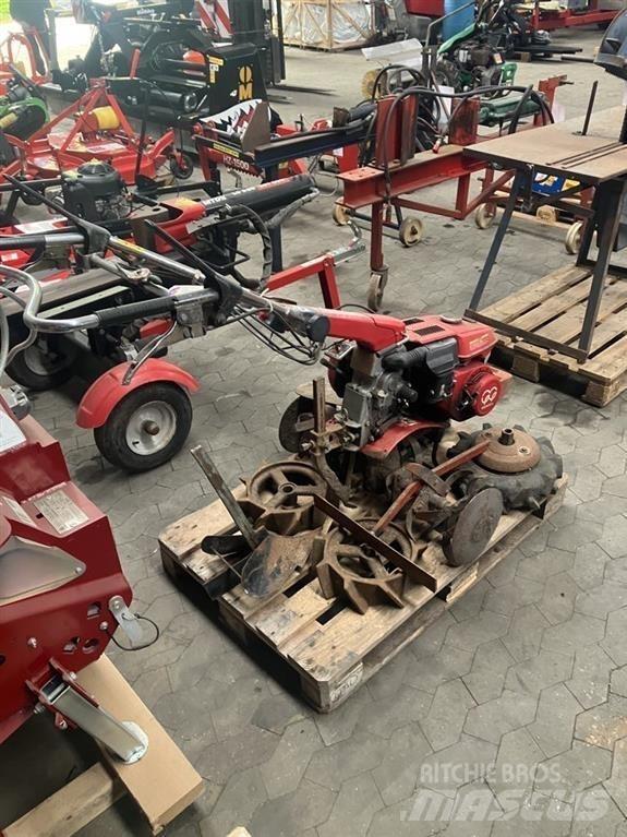 Honda F560 Kompaktie traktori
