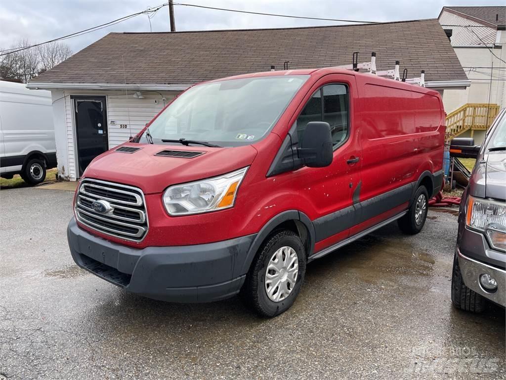 Ford Transit Furgons