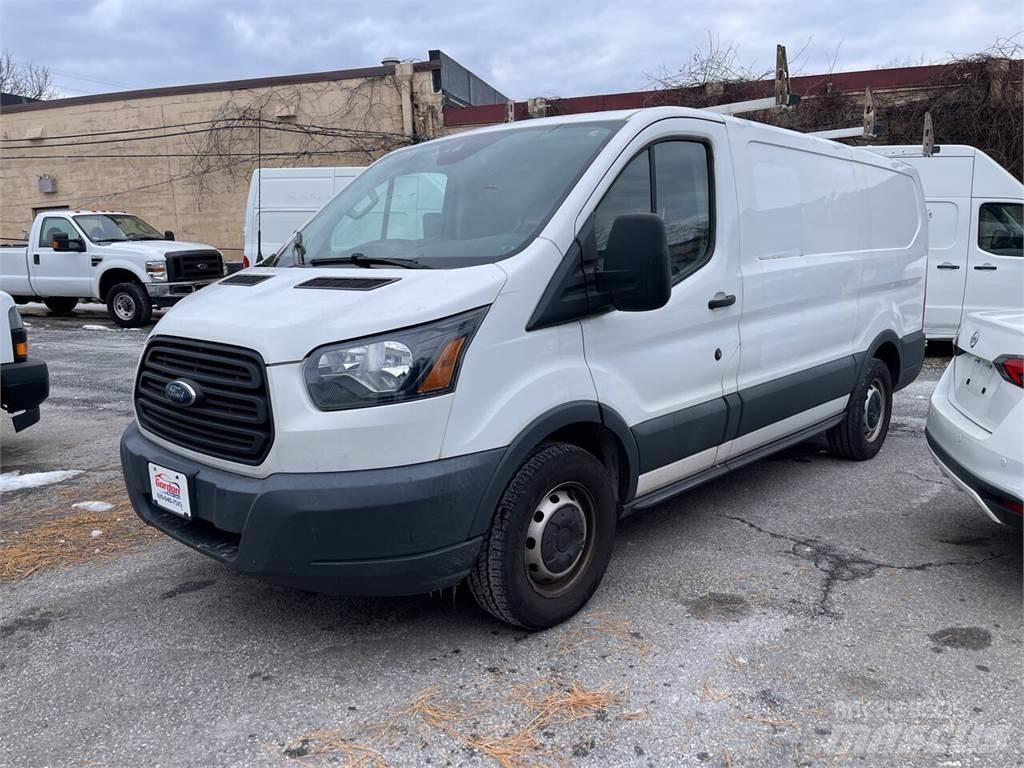 Ford Transit Preču pārvadāšanas furgoni
