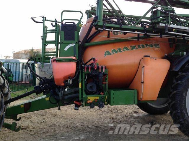 Amazone UX 4200 Piekabināmie smidzinātāji(miglotāji)