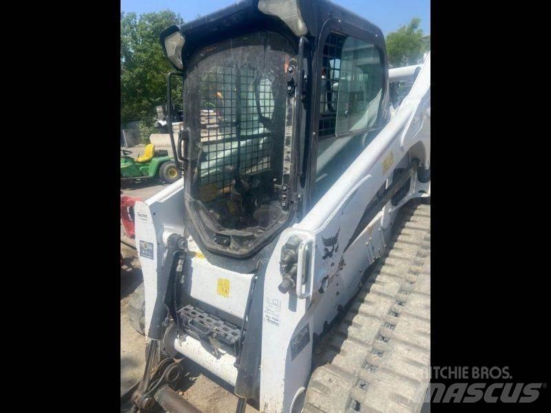 Bobcat T770 Iekrāvēji uz riteņiem