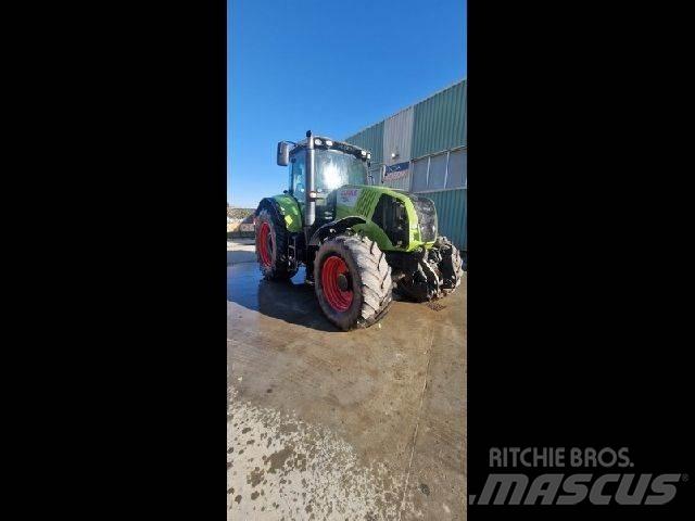 CLAAS AXION 840 Traktori