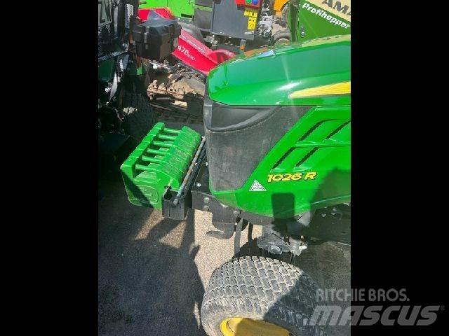 John Deere 1026R Komunālā tehnika- Citi