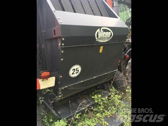Vicon RV 157 Rituļu preses
