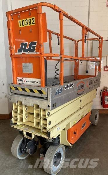 JLG 2030ES Strēles pacēlāji