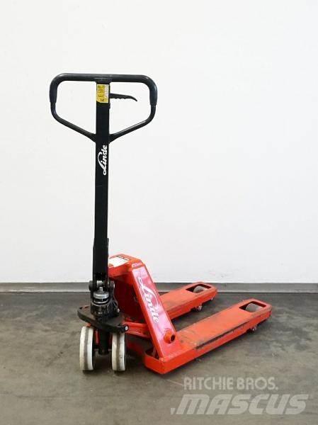 Linde HPT M 15 Rati palešu pārvadāšanai