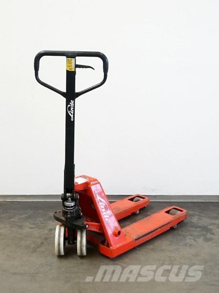 Linde HPT M 15 Rati palešu pārvadāšanai