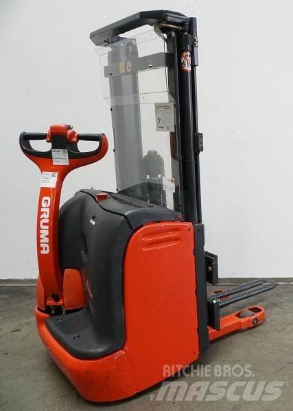 Linde L 10 379 Pašgājēji krautnētāji
