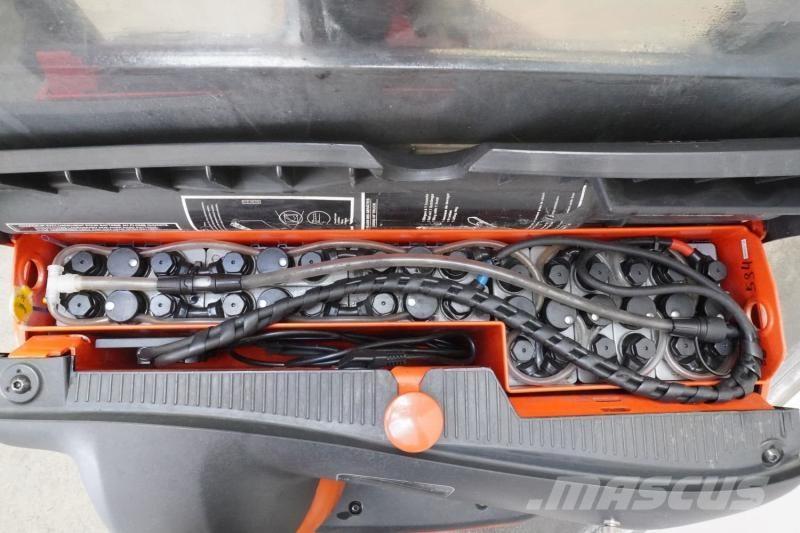 Linde L 12 379 Pašgājēji krautnētāji