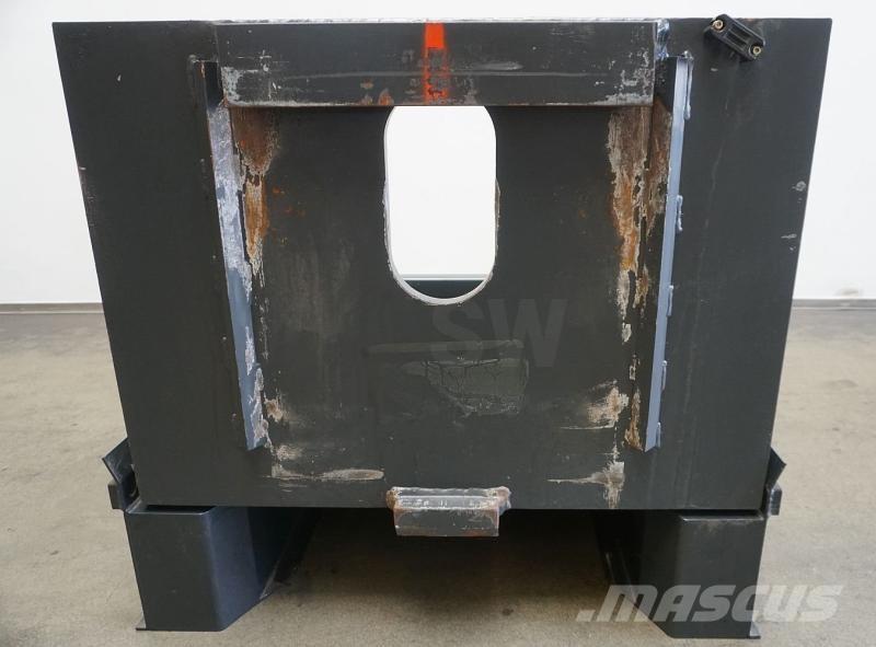 Linde T 30 131 Zemie palešu pacēlāji