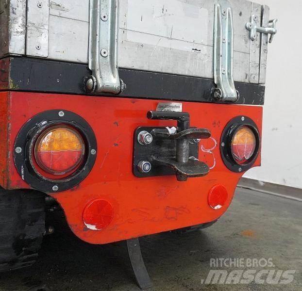 Pefra EFW508 Vilcējs
