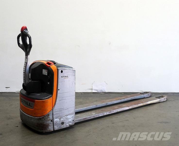 Still EXU 20 Zemie palešu pacēlāji