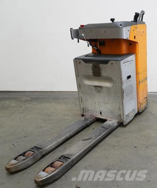 Still SXH20 Zemie palešu pacēlāji