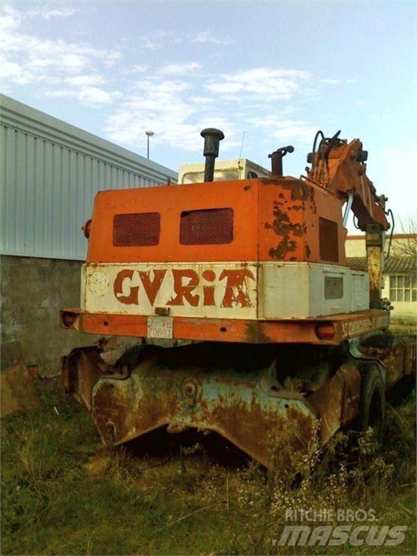  GURIA  90 Ekskavatori uz riteņiem