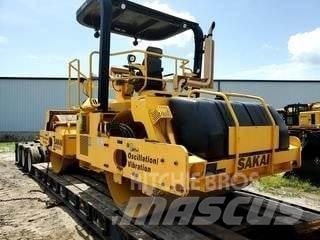 Sakai SW850ND II Vienvalča grunts veltņi