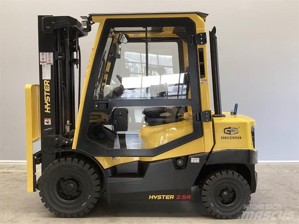 Hyster H2.5A Tehnika ar dīzeļa dzinēju