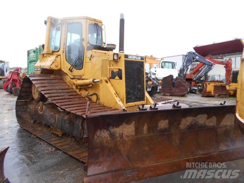 CAT D5HLG Kāpurķēžu buldozeri