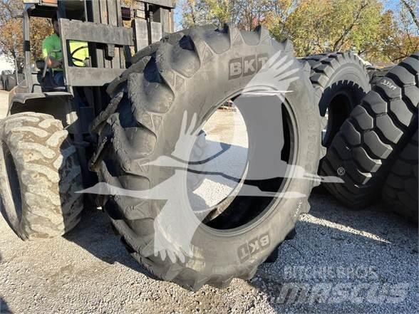 BKT 710/70R42 Būvniecība- Citi