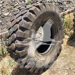  CAMSO 20.5X25 Riepas, riteņi un diski