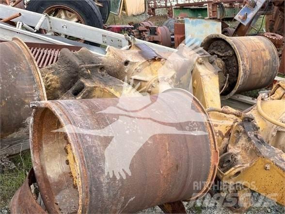 CAT D40D Artikulētie pašizgāzēji