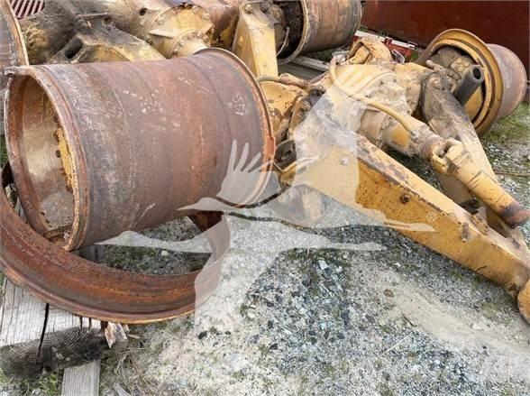 CAT D40D Artikulētie pašizgāzēji