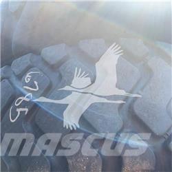  MAXAM 20.5R25 Riepas, riteņi un diski