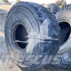  MAXAM 26.5R25 Riepas, riteņi un diski