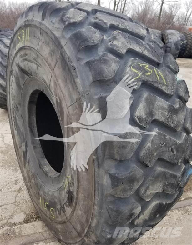  MAXAM 26.5R25 Riepas, riteņi un diski