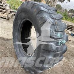 Titan 17.5x25 Riepas, riteņi un diski