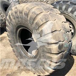 Toyo 23.5R25 Riepas, riteņi un diski