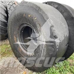 Toyo 26.5X25 Riepas, riteņi un diski