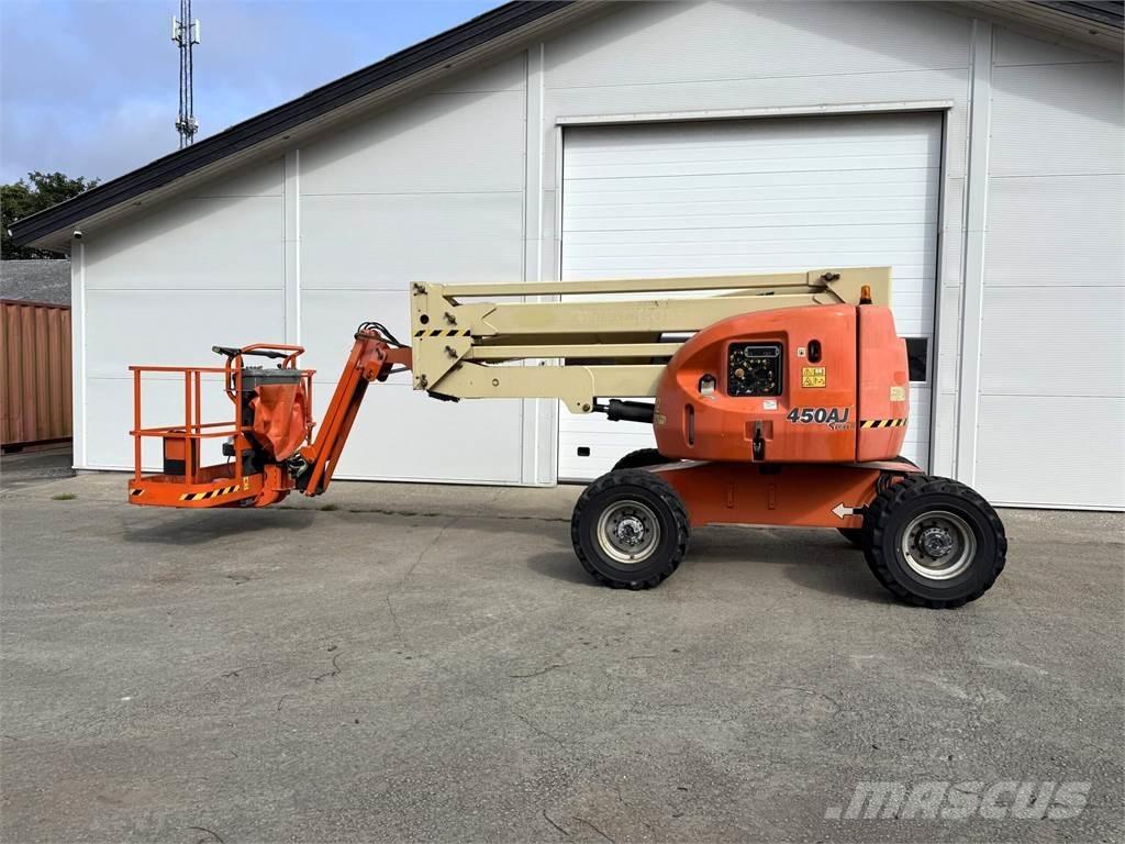 JLG 450AJ Citi pacēlāji un platformas