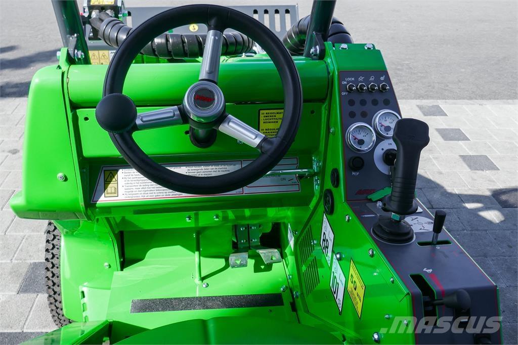 Avant M 423 Mini ekskavatori < 7 t