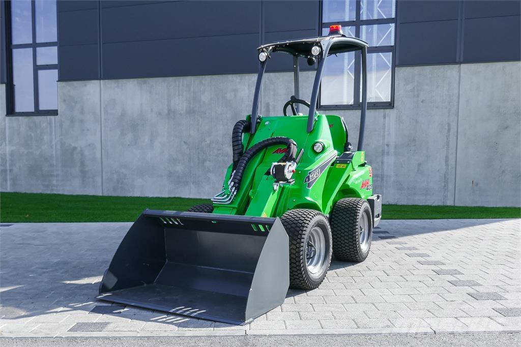 Avant M 423 Mini ekskavatori < 7 t