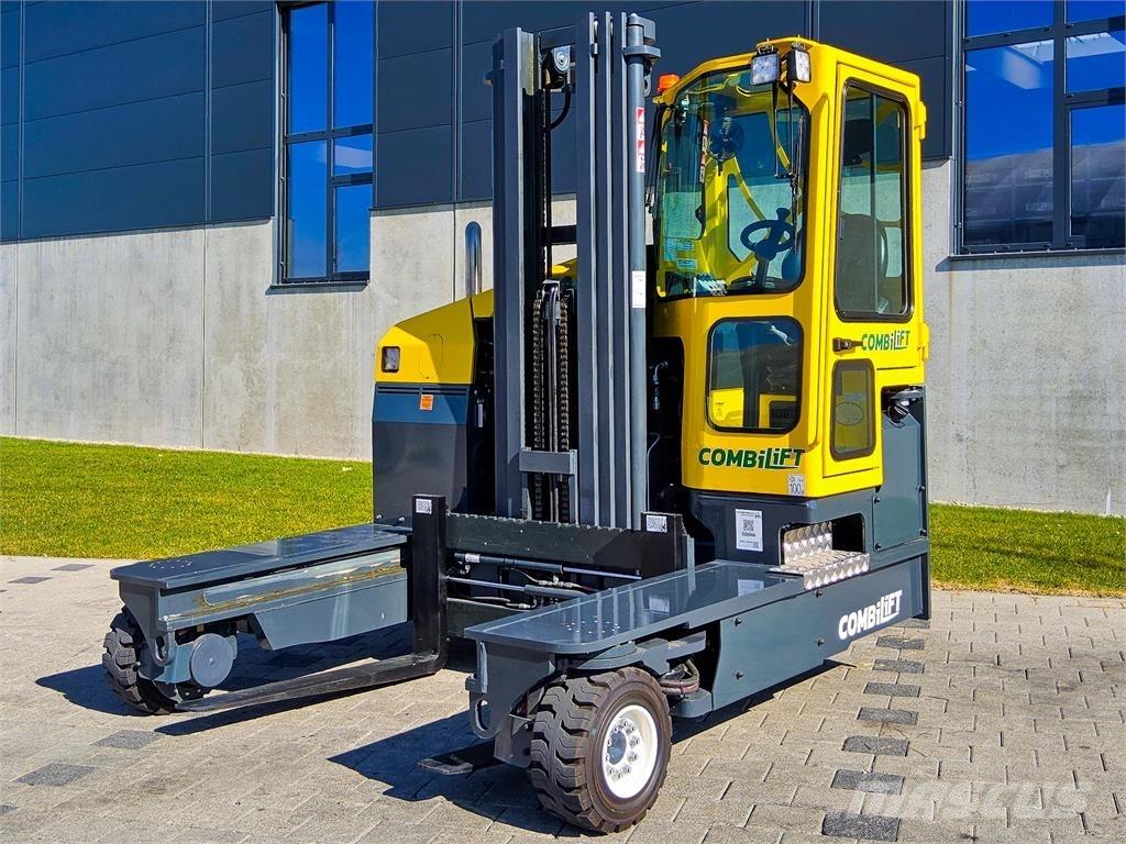 Combilift C 4000 Četru virzienu krāvēji