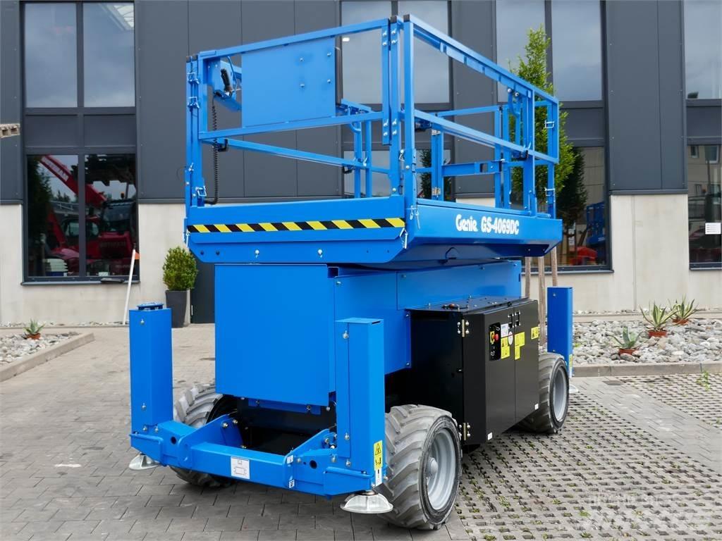 Genie GS 4069 DC Šķerveida pacēlāji